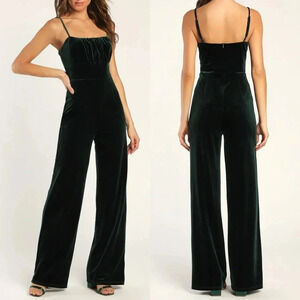 NWOT‎ Lulus Romantic Cutie Emerald Green Velvet Sleeveless Wide-Leg Jumpsuit